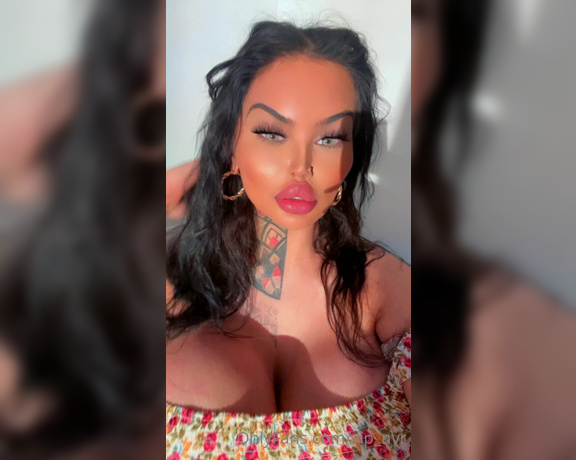 Goddess Nicki aka vip_nvr - 07-08-2022 OnlyFans Video - let me distract you