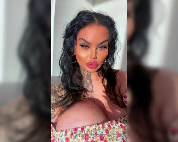 Goddess Nicki aka vip_nvr - 07-08-2022 OnlyFans Video - let me distract you