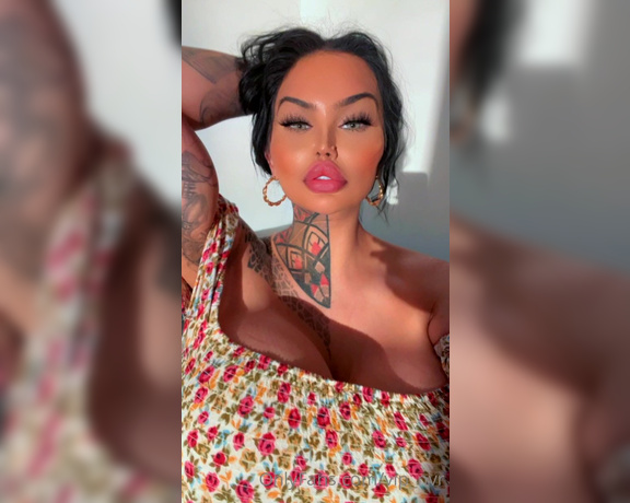 Goddess Nicki aka vip_nvr - 07-08-2022 OnlyFans Video - let me distract you