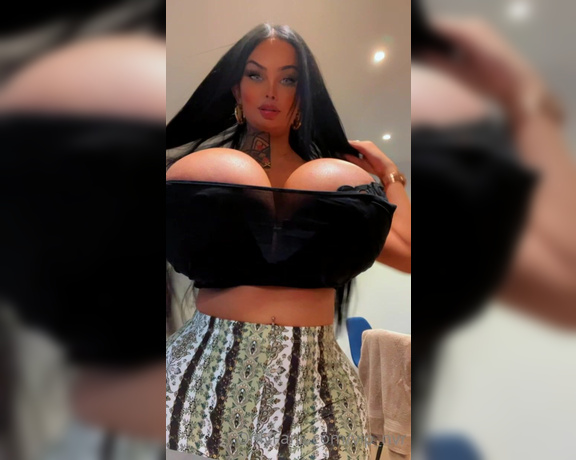 Goddess Nicki aka vip_nvr - 07-22-2022 OnlyFans Video - You like my long hair