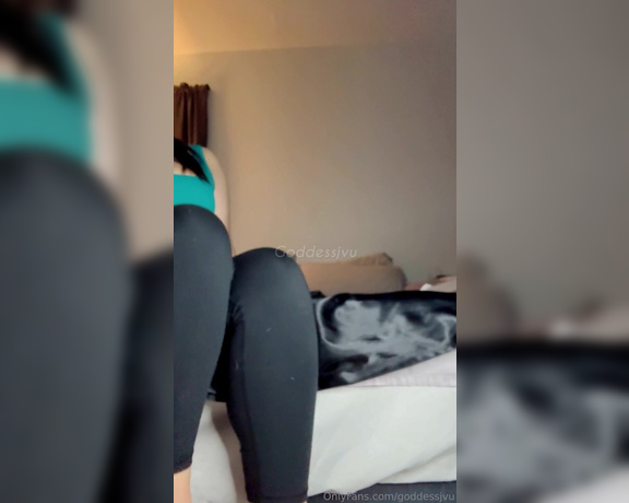 Goddessjvu aka goddessjvu - 10-10-2024 OnlyFans Video - Stick your horny tongue out rn so I can use it