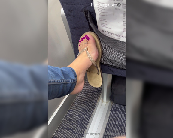 Footsie Galore aka footsiegalore - 11-04-2024 OnlyFans Video - Little trip to London on the boat and on the cable car  take a last