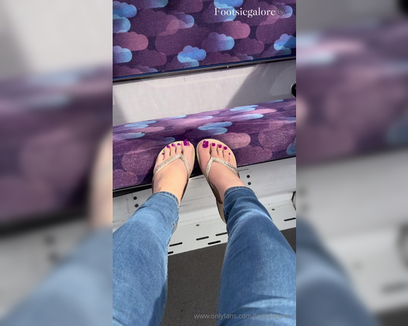 Footsie Galore aka footsiegalore - 11-04-2024 OnlyFans Video - Little trip to London on the boat and on the cable car  take a last