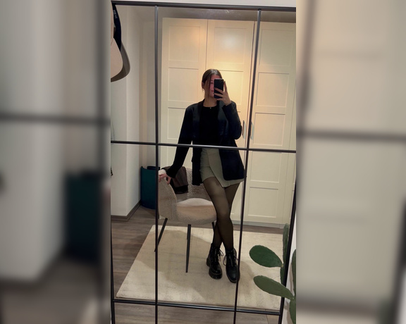 Germangirlnextdoor95 aka germangirlnextdoor95 - 10-25-2024 OnlyFans Video - How do you like my outfit going out for some drinks and drive men crazy