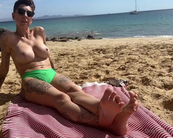 Solesmad aka solesmadvip - 06-21-2024 OnlyFans Video - Tomorrow last day in Lanzarote  Perfect spot for a footjob beach