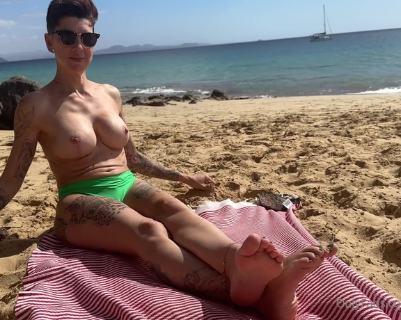 Solesmad aka solesmadvip - 06-21-2024 OnlyFans Video - Tomorrow last day in Lanzarote  Perfect spot for a footjob beach