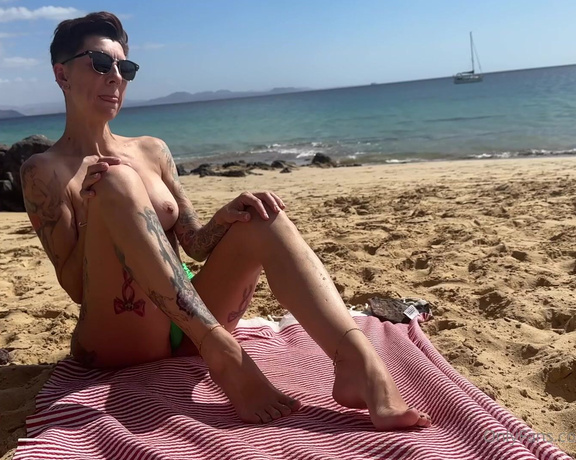 Solesmad aka solesmadvip - 06-21-2024 OnlyFans Video - Tomorrow last day in Lanzarote  Perfect spot for a footjob beach