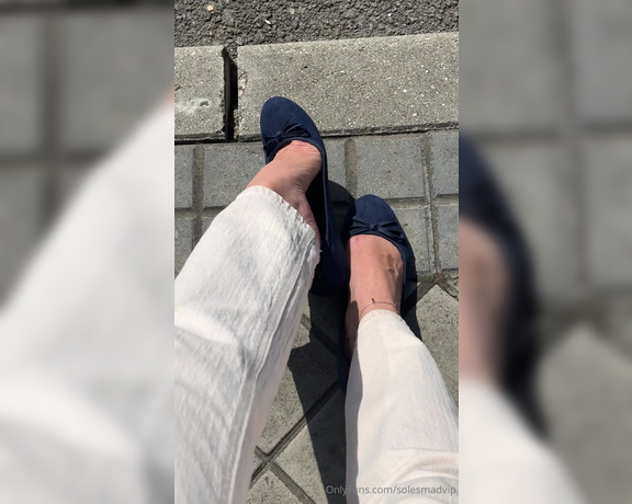 Solesmad aka solesmadvip - 06-12-2024 OnlyFans Video - Another sunny day in Madrid  By far flats in summer are my fav shoes to