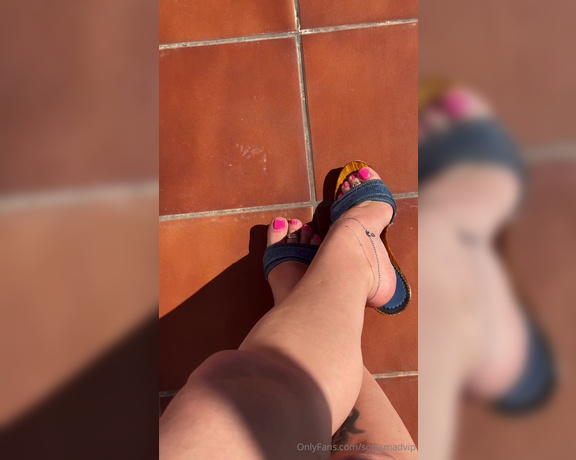 Solesmad aka solesmadvip - 06-14-2024 OnlyFans Video - a little tease for me foot boys Love ya