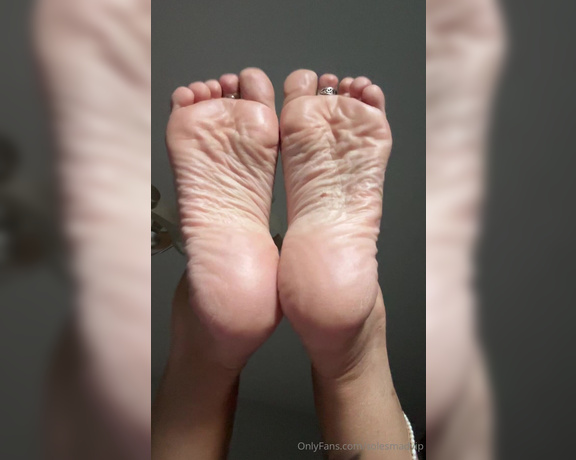 Solesmad aka solesmadvip - 07-23-2024 OnlyFans Video - From Last night, with natural light , golden hour, my wrinkles soles look even prettier