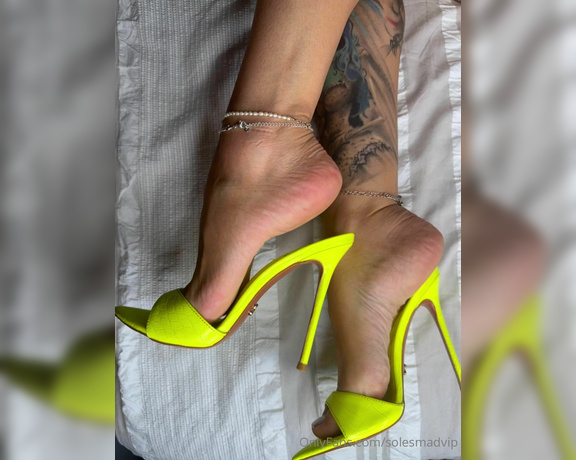 Solesmad aka solesmadvip - 08-31-2024 OnlyFans Video - How about my new Mules would you like new photo set with this pair