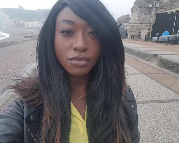 Miss Foxx aka missfoxx - 05-07-2017 OnlyFans Video - VIDEO Todays sexy walk