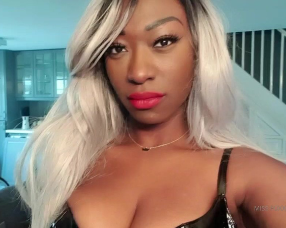 Miss Foxx aka missfoxx - 01-20-2020 OnlyFans Video - VIDEO New PVC Check your inboxes