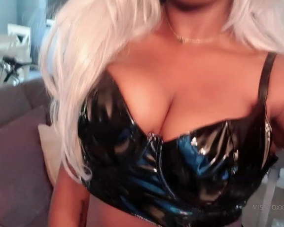 Miss Foxx aka missfoxx - 01-20-2020 OnlyFans Video - VIDEO New PVC Check your inboxes