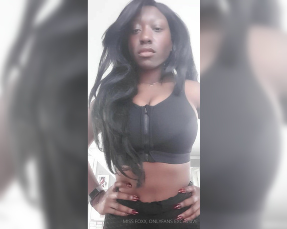 Miss Foxx aka missfoxx - 04-10-2020 OnlyFans Video - GET IT DONE