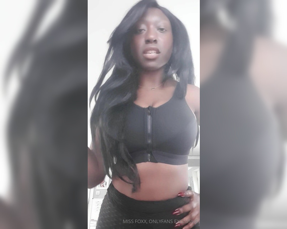 Miss Foxx aka missfoxx - 04-10-2020 OnlyFans Video - GET IT DONE