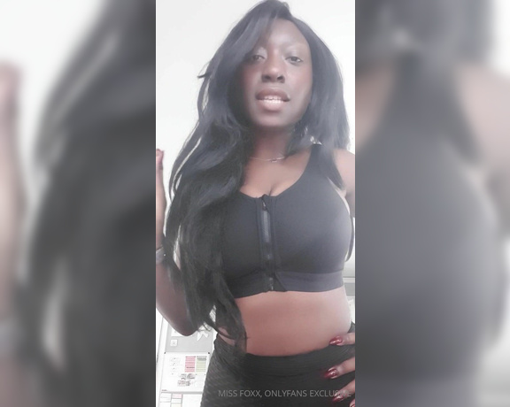 Miss Foxx aka missfoxx - 04-10-2020 OnlyFans Video - GET IT DONE