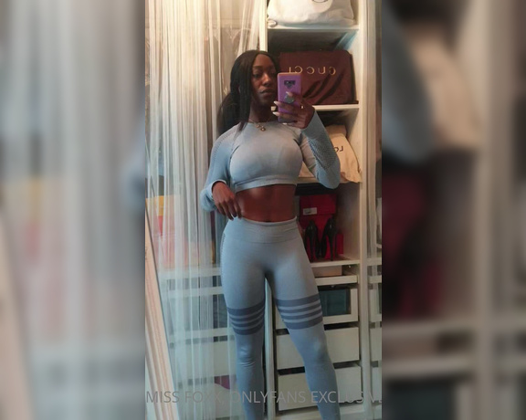 Miss Foxx aka missfoxx - 10-25-2021 OnlyFans Video - Lemme clear things up for you, WEAK MALE