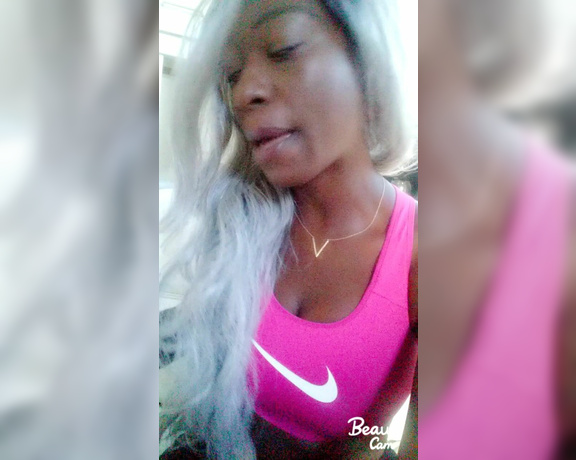 Miss Foxx aka missfoxx - 08-23-2016 OnlyFans Video - VIDEO I sip tea while you work like a BITCH