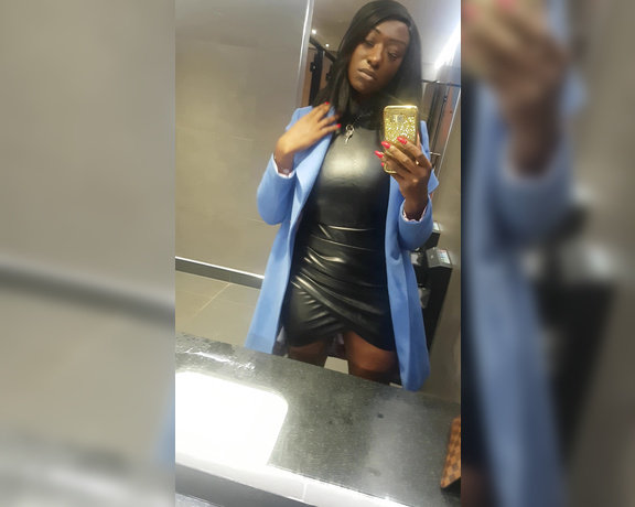 Miss Foxx aka missfoxx - 11-25-2019 OnlyFans Video - VIDEO I filmed this cheeky lil clip while I was on My date last night