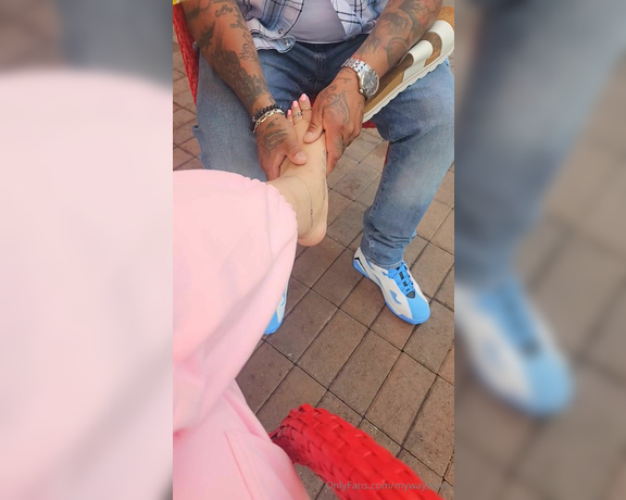 Mywaysoles aka mywaysoles - 03-19-2024 OnlyFans Video - Public pedi