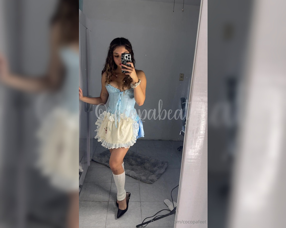 Meg aka cocopafeet - 10-19-2024 OnlyFans Video - Especias halloween , vestida de Alicia