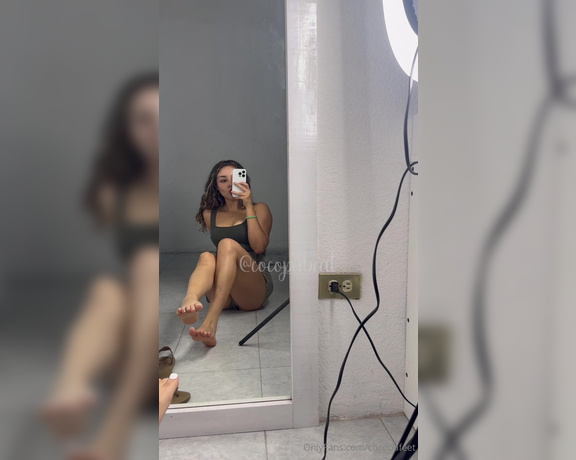 Meg aka cocopafeet - 09-15-2024 OnlyFans Video - nuevo set con sandalias