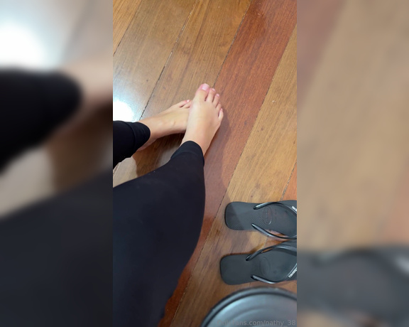 Nathy Feet aka nathy_38 - 09-19-2024 OnlyFans Video - Okay, natural nails are beautiful