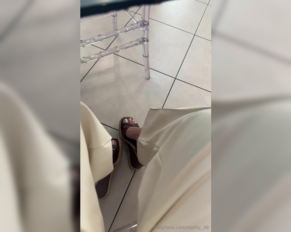 Nathy Feet aka nathy_38 - 11-18-2024 OnlyFans Video - Deita no chãoColoca as mãos pra trás Abre a boca Espera cada ordem minha e me