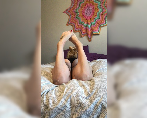 Sarahs_Toes aka realsarahsloane - 07-21-2021 OnlyFans Video - Teasing you with my toes