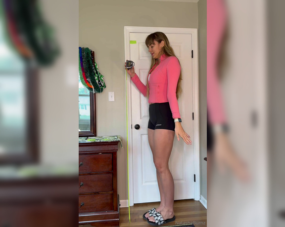 Goddess Tall Tasha aka goddesstalltasha - 08-08-2024 OnlyFans Video - Comparing my height in a pair of slide then with a set of high heels