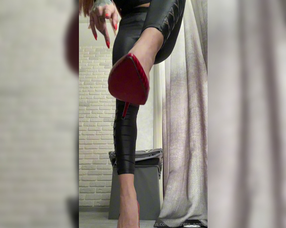 Mistress_Agma aka mistress_agma - 12-10-2023 OnlyFans Video - look at my heels