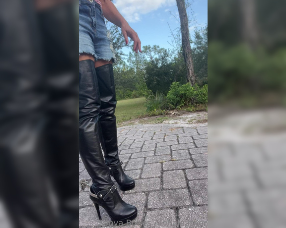 Alpha Leather aka alphaleather - 12-03-2022 OnlyFans Video - For My Swedish spur fan