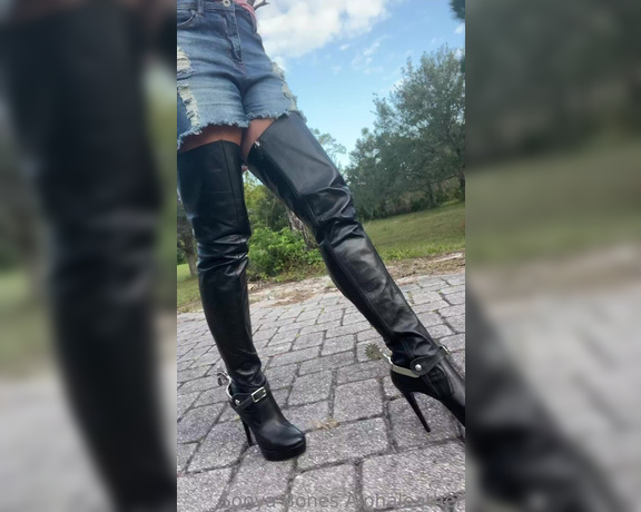 Alpha Leather aka alphaleather - 12-03-2022 OnlyFans Video - For My Swedish spur fan