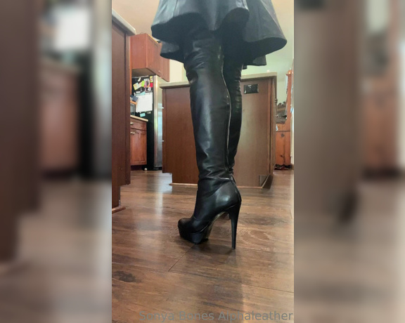 Alpha Leather aka alphaleather - 04-14-2023 OnlyFans Video - Leaked alphaleather 84628