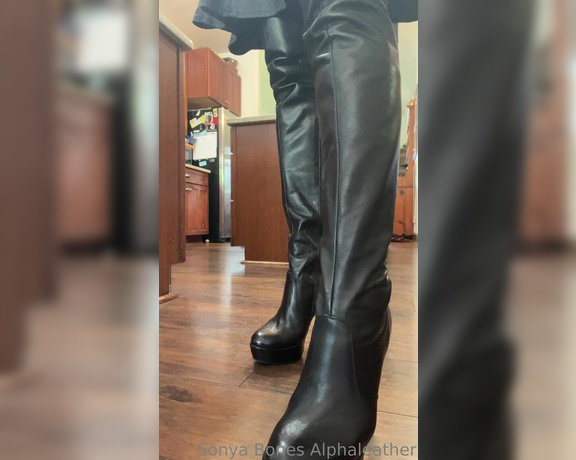 Alpha Leather aka alphaleather - 04-14-2023 OnlyFans Video - Leaked alphaleather 84628