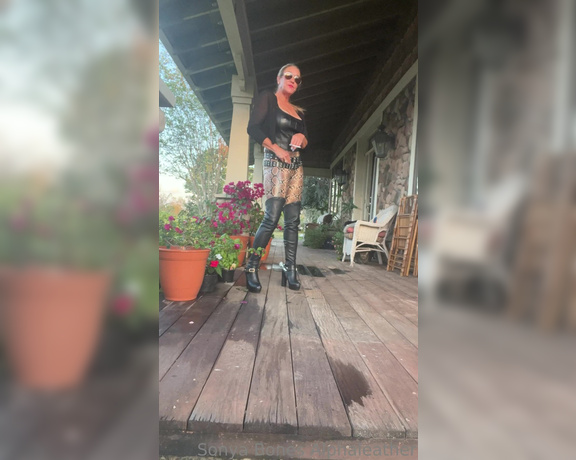 Alpha Leather aka alphaleather - 04-21-2023 OnlyFans Video - Happy Friday_4hht