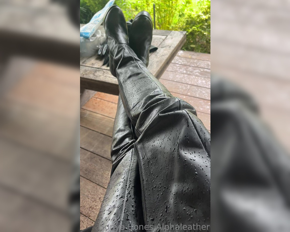 Alpha Leather aka alphaleather - 08-25-2023 OnlyFans Video - So