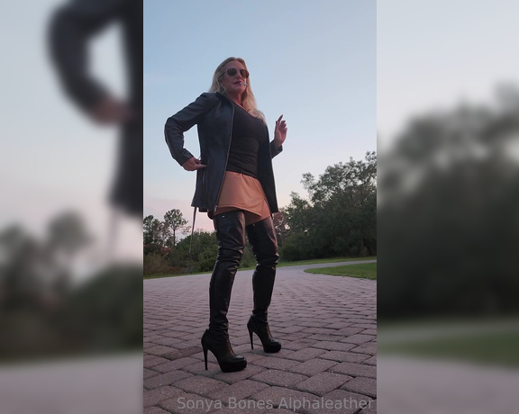 Alpha Leather aka alphaleather - 08-25-2023 OnlyFans Video - happy Friday_omqx