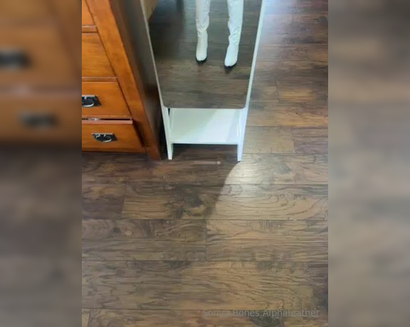 Alpha Leather aka alphaleather - 06-18-2024 OnlyFans Video - OOTD_fym2