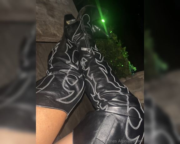 Alpha Leather aka alphaleather - 06-30-2024 OnlyFans Video - like butter