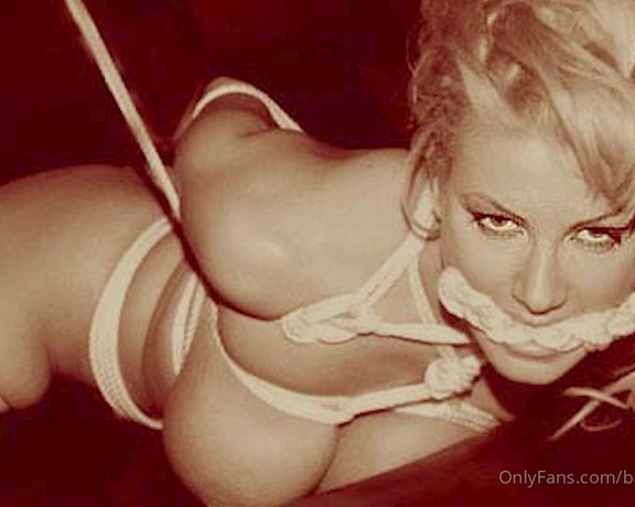 Brittany Andrews aka brittany_andrews - 01-11-2021 OnlyFans Video - So my friend tied me up once