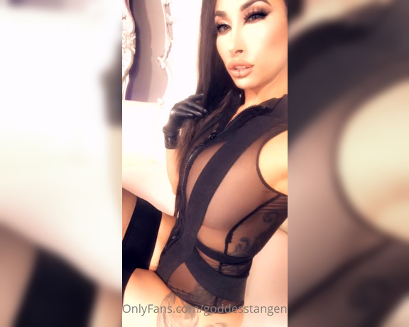 Mistress Tangent aka Goddesstangent OnlyFans - Drain your wallets for me my pets )