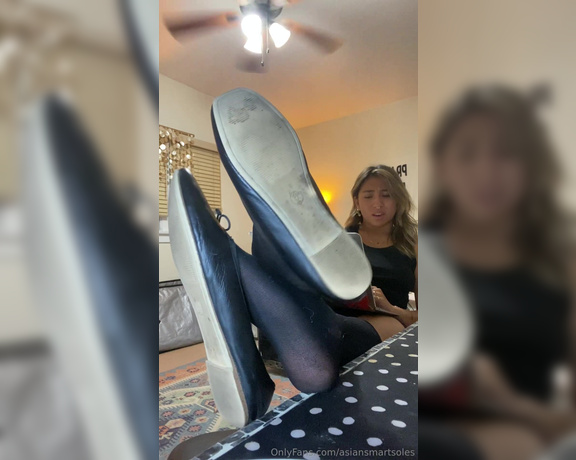 Asian Smart Soles aka Asiansmartsoles OnlyFans - Hey you ( would you like to have me as your secretary after your vacation let me update you on