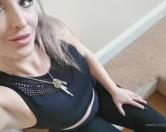 Miss Courtney aka Misscourtneym OnlyFans - Sweat fetish