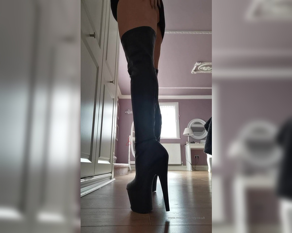 Miss Courtney aka Misscourtneym OnlyFans - Day 2 of Mistresses shoe collection Pleaser leather boots One of my favourite pairs to wear!