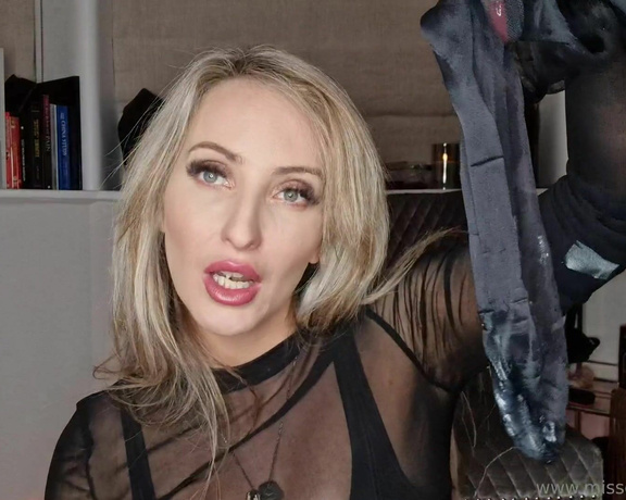 Miss Courtney aka Misscourtneym OnlyFans - Clean Mr Cs spunk from My nylons cuck