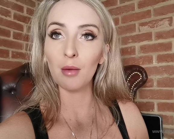 Miss Courtney aka Misscourtneym OnlyFans - Whats happening during lockdown Well you all will love it! Get ready for more videos and naughtines
