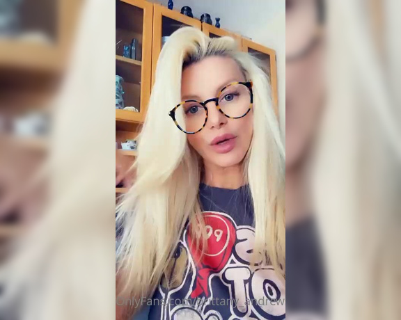 Brittany Andrews aka brittany_andrews - 06-04-2022 OnlyFans Video - Misstress Mommy needs your tribute to spoil her for A mani and pedi special treat I