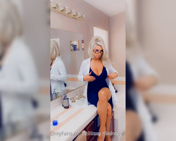 Brittany Andrews aka brittany_andrews - 06-06-2022 OnlyFans Video - Dr